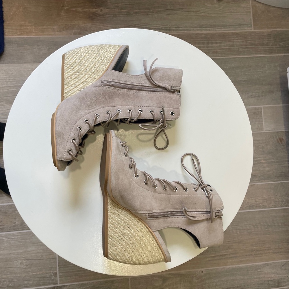 REBECCA MINKOFF Elle Suede Lace-Up Open Toe Wedges.